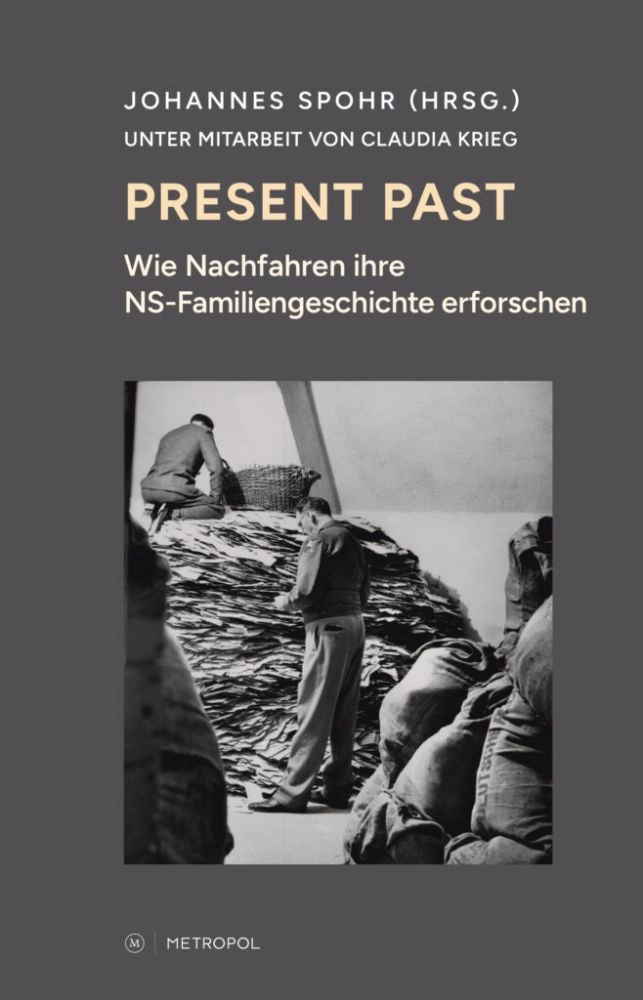spohr_present_past_cover_front-658x1024